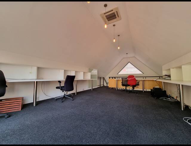 131M² OFFICE FOR SALE IN RIVONIA